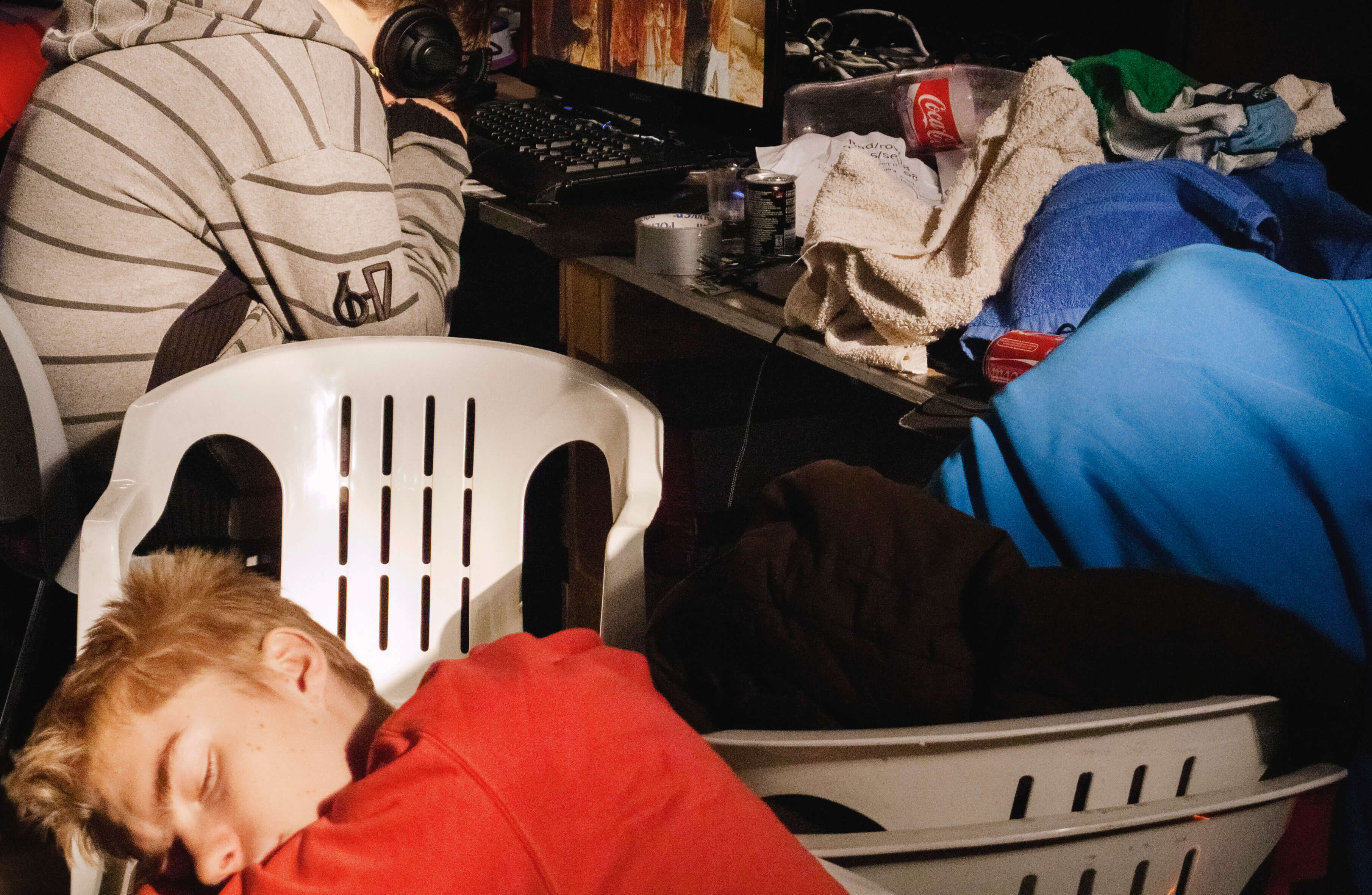 MASSES Magazine No. 5 – Jusqu'à la Mort, Photography by CG Watkins, with the sleeping gamers of The Gathering LAN party in Norway – 2015